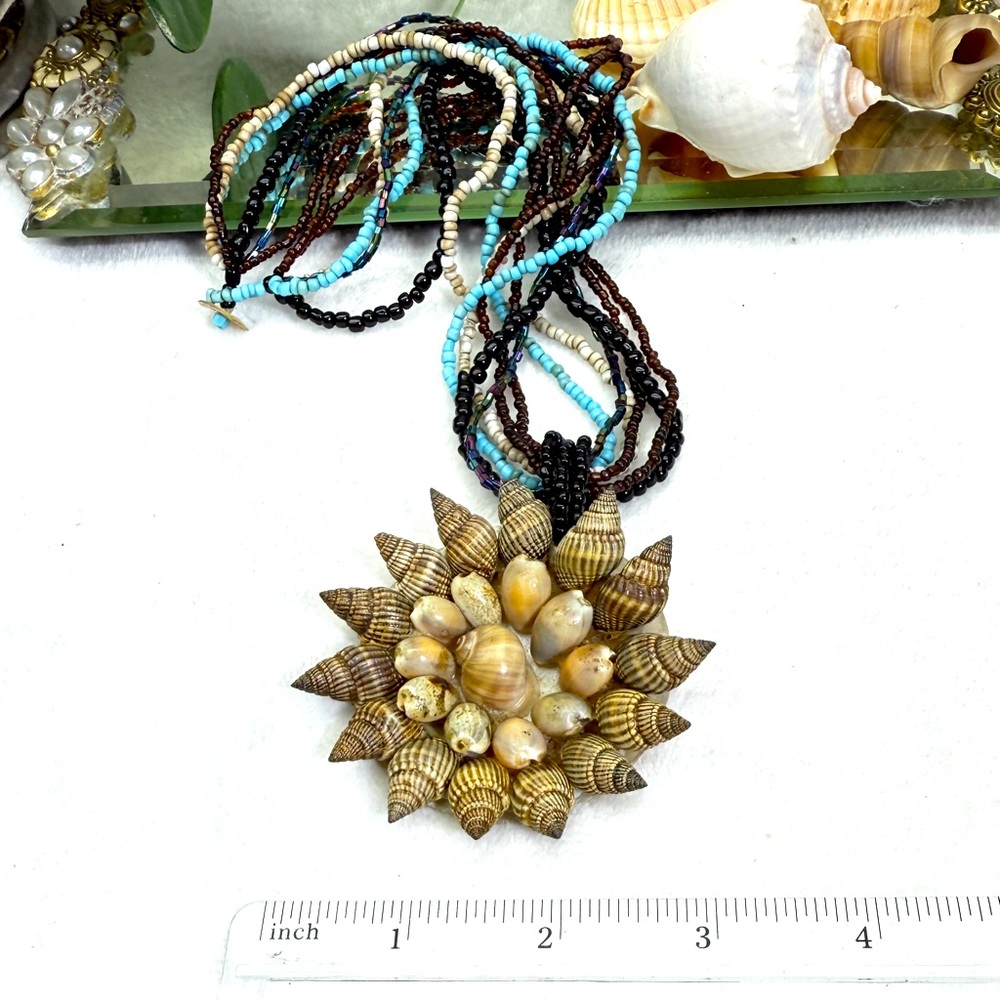 Shell Pendant Necklace with Beaded Strand - Picture 9 of 9